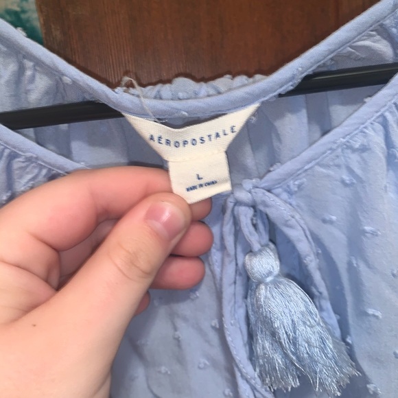 Blue top - Picture 3 of 5